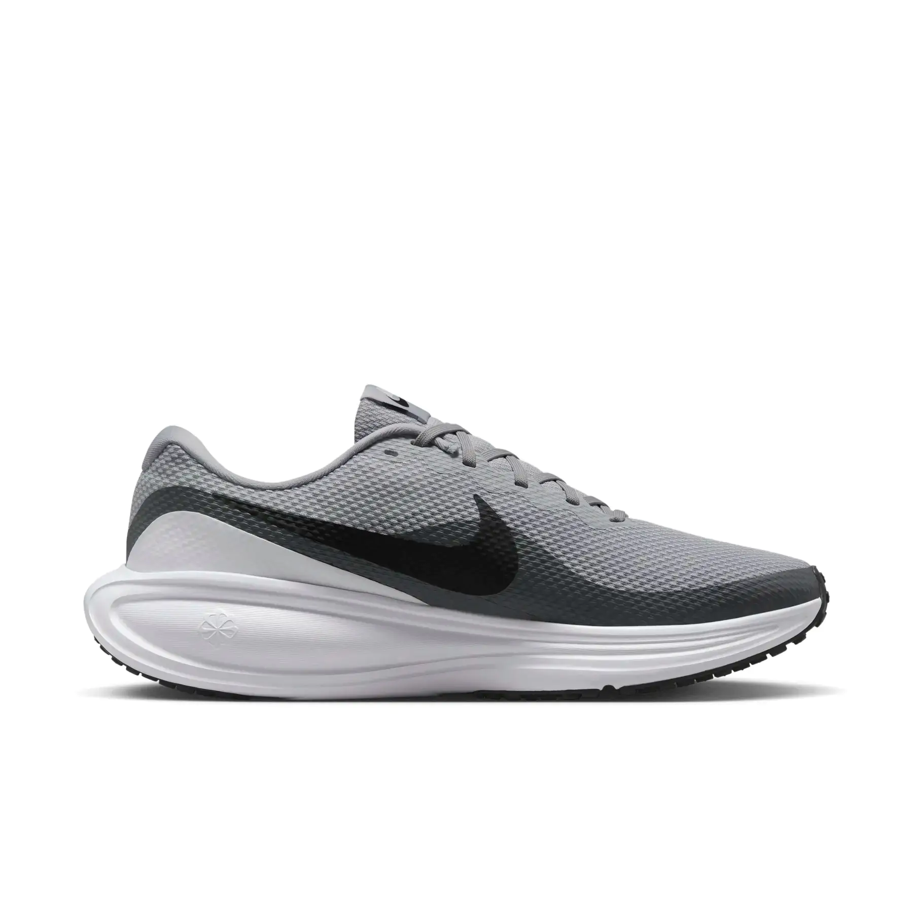 Chaussure Nike Revolution 8