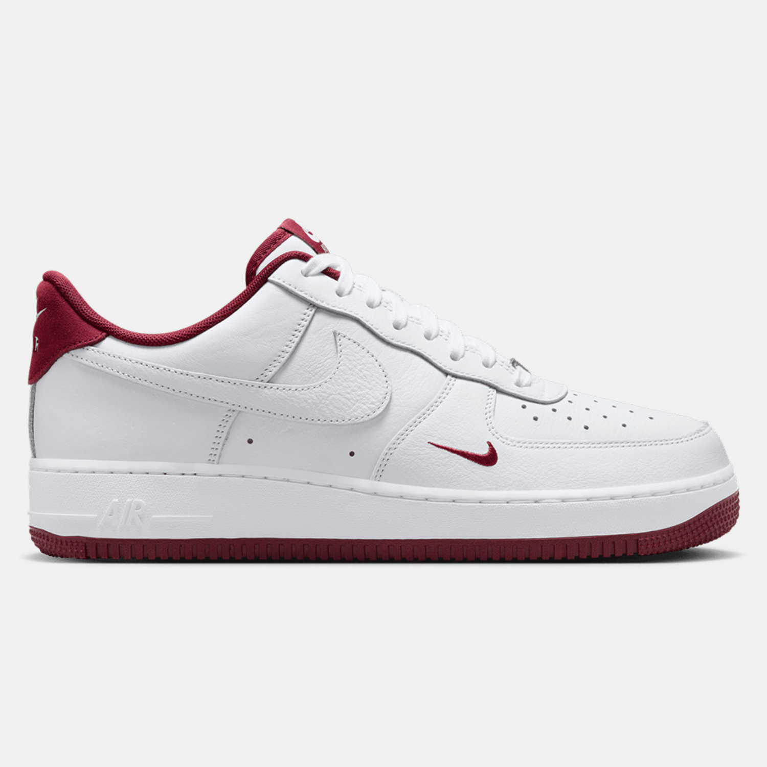 Chaussure Nike Air Force 1 '07 LV8