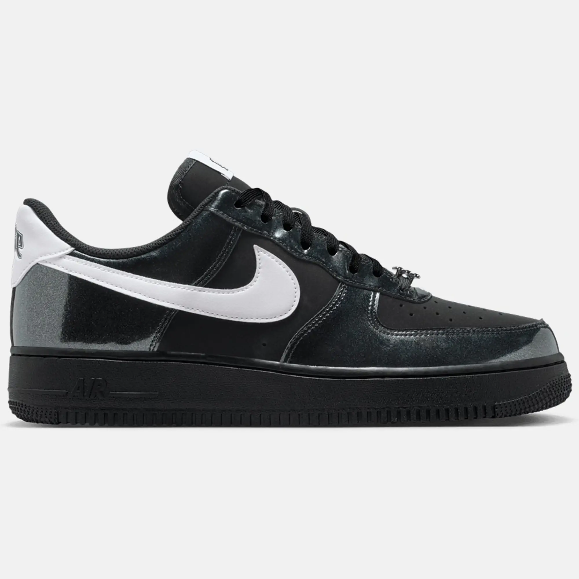 Chaussure Nike Air Force 1 '07 LV8