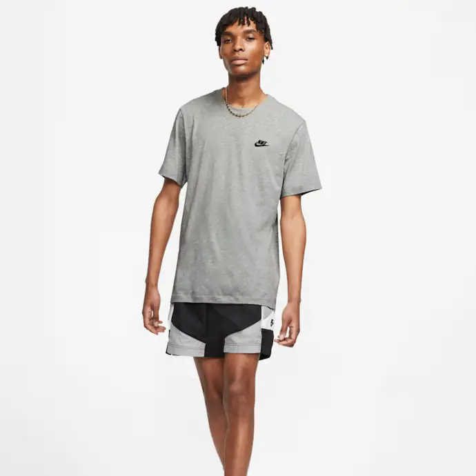 T-shirt Nike Sportswear Club