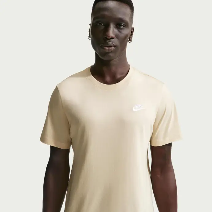 T-shirt Nike Sportswear Club