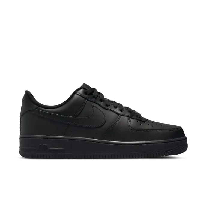 Chaussure Nike Air Force 1 '07