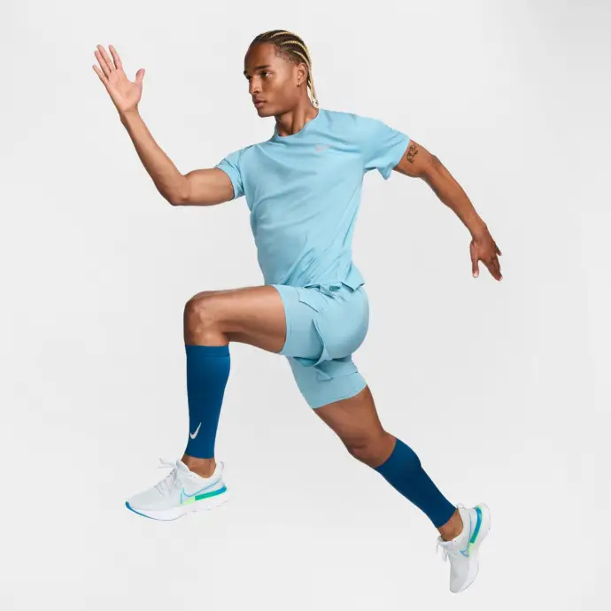T-shirt Nike Miler