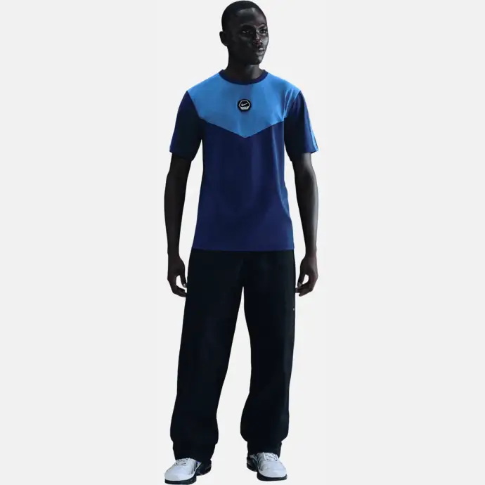 T-shirt Nike Sportswear City Side