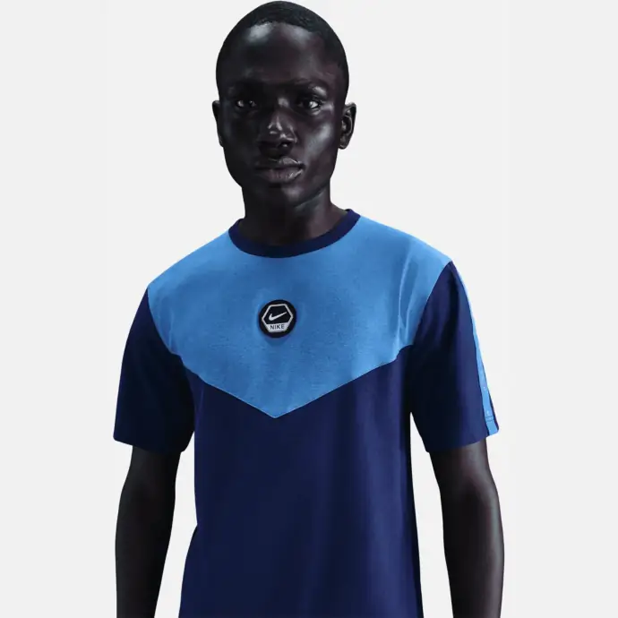 T-shirt Nike Sportswear City Side