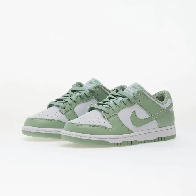 Chaussure Nike Dunk Low