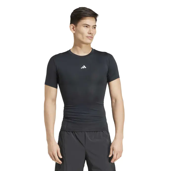 T-shirt de training compression TECHFIT