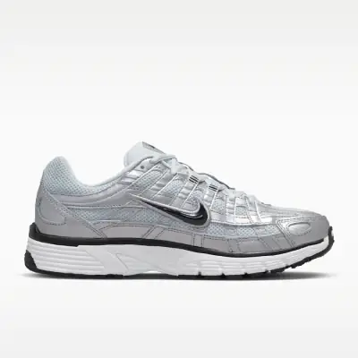 Chaussure Nike P-6000