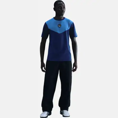 T-shirt Nike Sportswear City Side